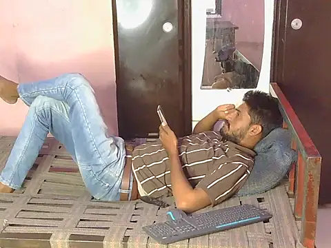 Snapshot of krishjaat43 chatting on 03.18.26 krishjaat43 online show from 03.18.26