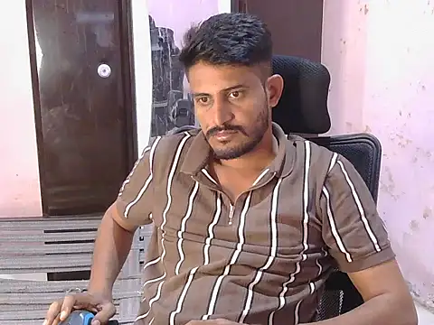 Snapshot of krishjaat43 chatting on 04.18.26 krishjaat43 online show from 04.18.26