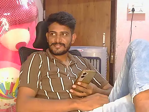 Snapshot of krishjaat43 chatting on 04.23.26 krishjaat43 online show from 04.23.26