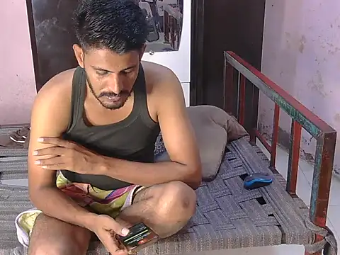 Snapshot of krishjaat43 chatting on 04.24.26 krishjaat43 online show from 04.24.26