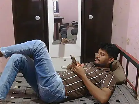 Snapshot of krishjaat43 chatting on 05.12.26 krishjaat43 online show from 05.12.26