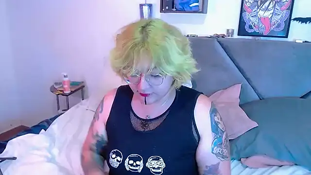 XxGreenGoodxX online show from 02.02.26