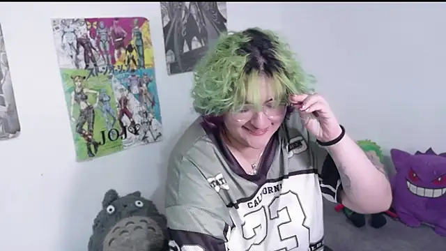 Snapshot of XxGreenGoodxX chatting on 04.18.26 XxGreenGoodxX online show from 04.18.26