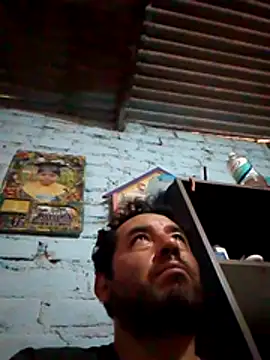 Snapshot of Lujor chatting on 05.02.26 Lujor online show from 05.02.26