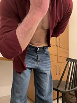 FitNhot sam online show from 04.08.26