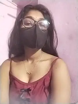 Snapshot of sexykrisha chatting on 10.14.25 sexykrisha online show from 10.14.25