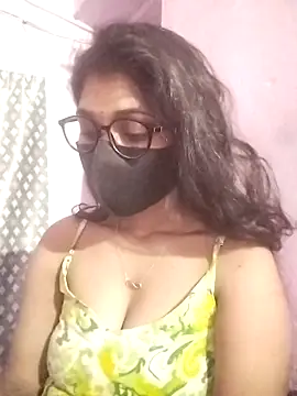 Snapshot of sexykrisha chatting on 10.17.25 sexykrisha online show from 10.17.25