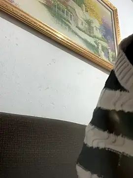 Nhung584 online show from 11.21.25