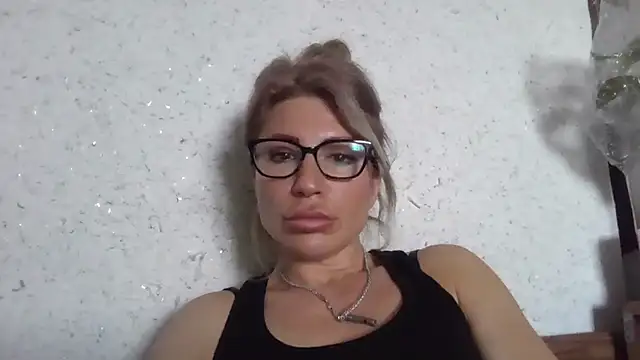 fox red lady7 online show from 04.03.26