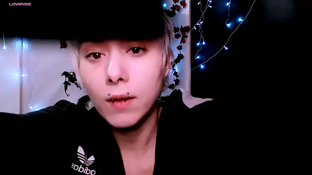 SophieAsh online show from 01.12.26