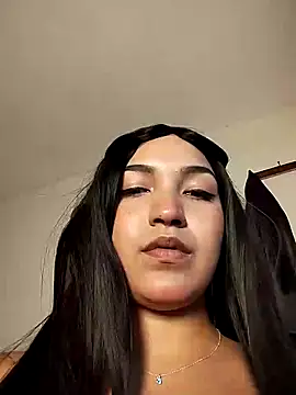 FallsForHerSmile online show from 10.23.25