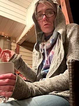 Snapshot of bb_empress chatting on 11.11.25 bb empress online show from 11.11.25