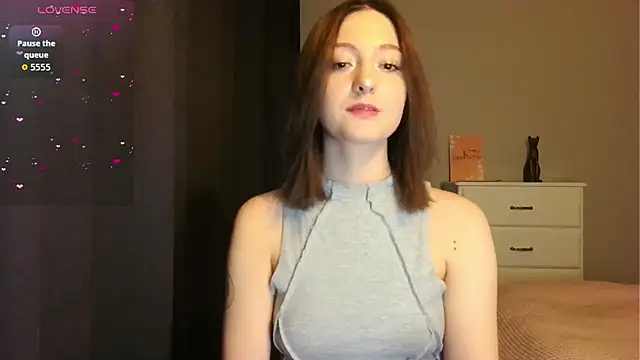 white liillyy online show from 03.19.26