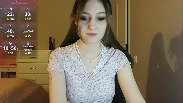 Snapshot of white_liillyy chatting on 06.01.26 white liillyy online show from 06.01.26