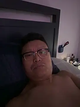 Snapshot of tashaninlife chatting on 09.26.25 tashaninlife online show from 09.26.25