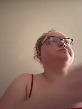 KadiSparkle online show from 04.16.26