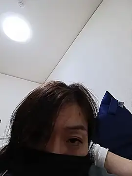 Snapshot of taru1225 chatting on 06.10.26 taru1225 online show from 06.10.26