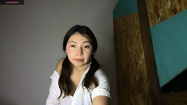 petite mary online show from 05.03.26