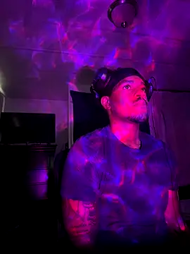 tyrek5051 online show from 10.18.25