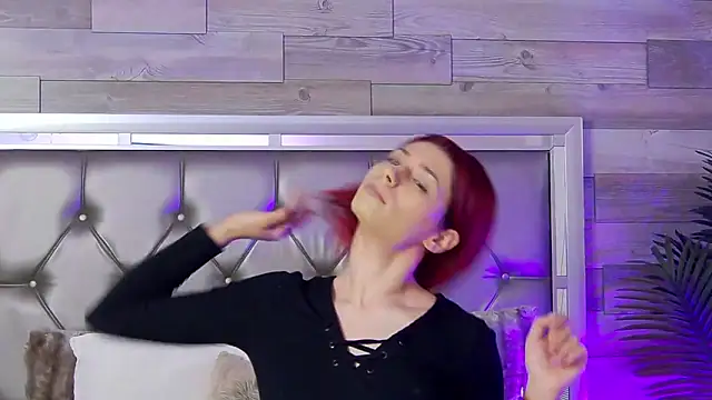 LunaHart online show from 03.04.26