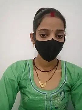 Snapshot of Sexey-Komal chatting on 10.22.25 Sexey-Komal online show from 10.22.25
