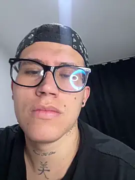 Kurtxxx22 online show from 11.09.25