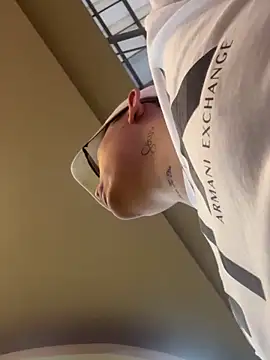 Kurtxxx22 online show from 12.17.25