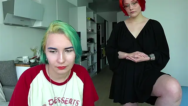Snapshot of Sova173 chatting on 06.21.26 Sova173 online show from 06.21.26
