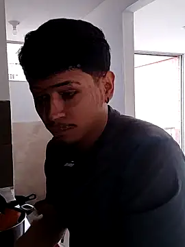 Snapshot of LordValdomero-00 chatting on 11.20.25 LordValdomero-00 online show from 11.20.25