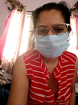 Snapshot of thanusi_2 chatting on 03.03.26 thanusi 2 online show from 03.03.26