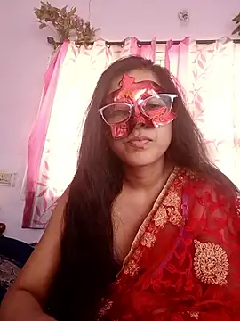 Snapshot of thanusi_2 chatting on 03.15.26 thanusi 2 online show from 03.15.26