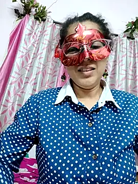 Snapshot of thanusi_2 chatting on 03.21.26 thanusi 2 online show from 03.21.26