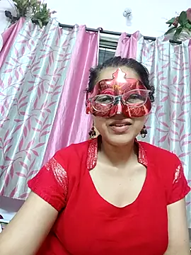 Snapshot of thanusi_2 chatting on 03.26.26 thanusi 2 online show from 03.26.26