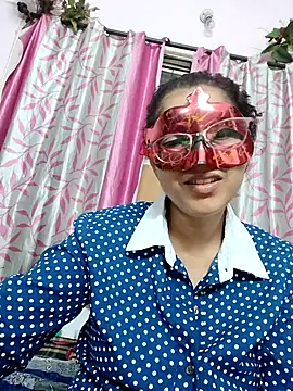 Snapshot of thanusi_2 chatting on 04.01.26 thanusi 2 online show from 04.01.26