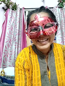 Snapshot of thanusi_2 chatting on 04.06.26 thanusi 2 online show from 04.06.26