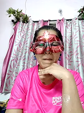 Snapshot of thanusi_2 chatting on 04.08.26 thanusi 2 online show from 04.08.26