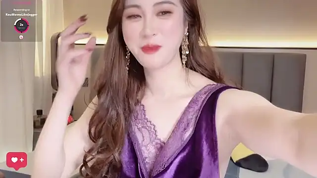 wuyueaini online show from 03.03.26