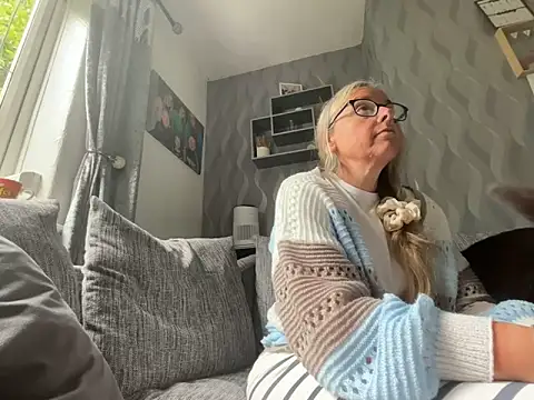 Anastasia-BlondeXX online show from 05.19.26