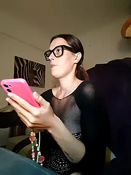 Mila Luciphya online show from 12.02.25