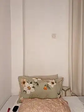 Snapshot of TinaFavourite chatting on 02.26.26 TinaFavourite online show from 02.26.26