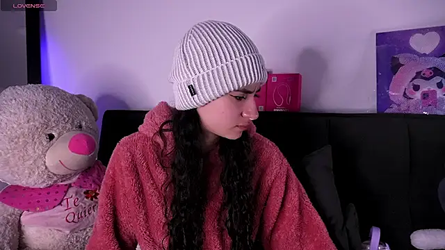 Alynn Bri  online show from 07.02.26