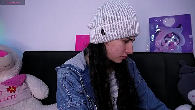 Alynn Bri  online show from 07.11.26