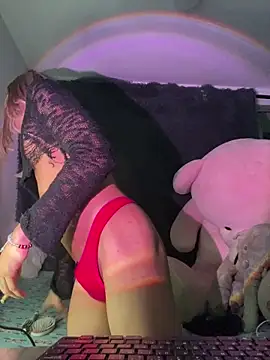 Flora Minx online show from 02.05.26