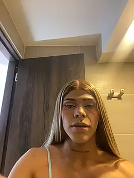 Flora Minx online show from 02.21.26