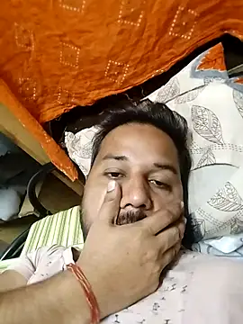 Snapshot of sumit_19 chatting on 10.05.25 sumit 19 online show from 10.05.25