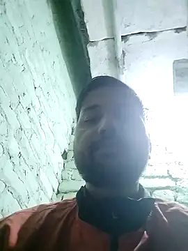 Snapshot of sumit_19 chatting on 11.16.25 sumit 19 online show from 11.16.25