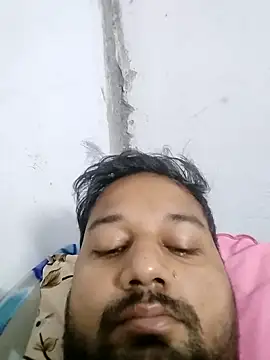 Snapshot of sumit_19 chatting on 11.22.25 sumit 19 online show from 11.22.25