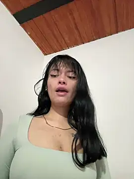 LiaCollings online show from 04.30.26