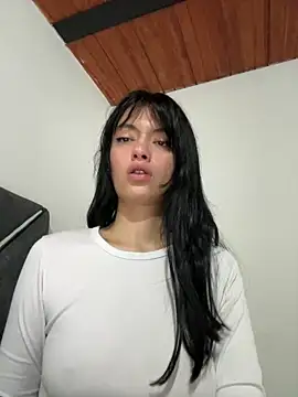 LiaCollings online show from 05.24.26