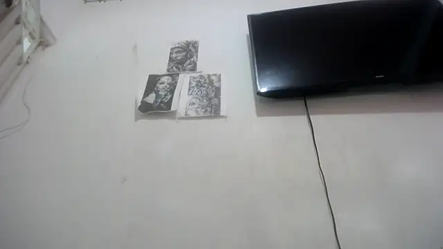 Foxy Lovex online show from 11.25.25